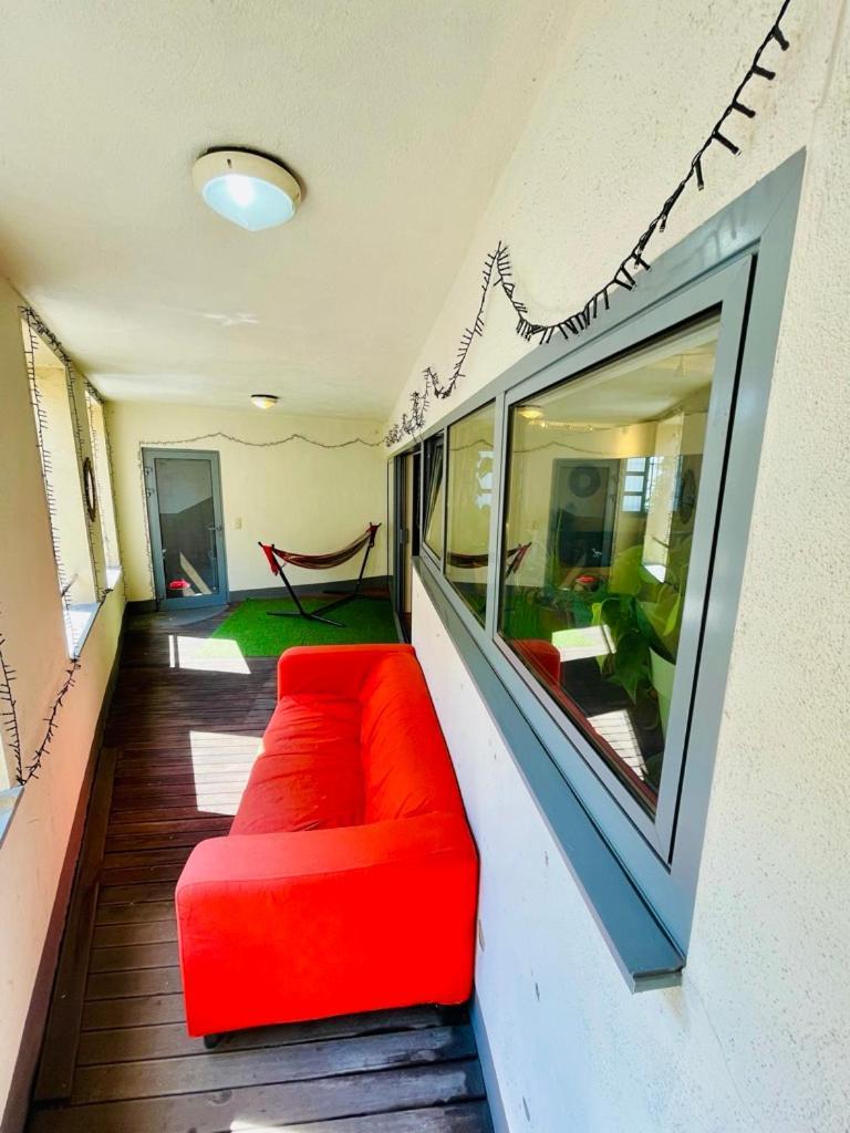Down Town Oasis-spacious Loft With Private Parking Apartment Brussels
